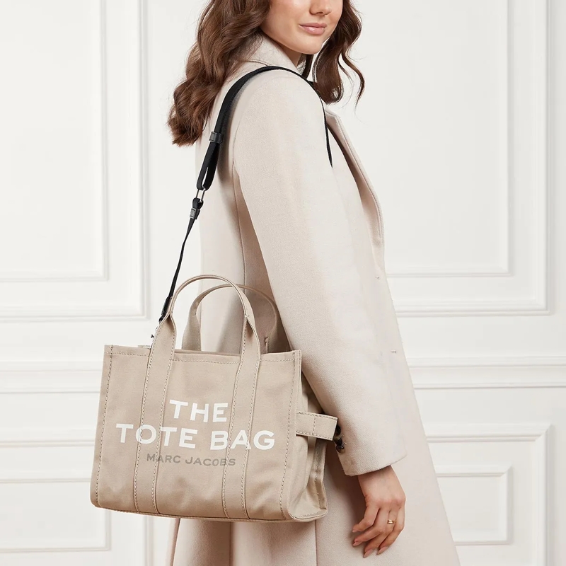 Marc Jacobs Tote The Medium Tote Beige(Image 3)