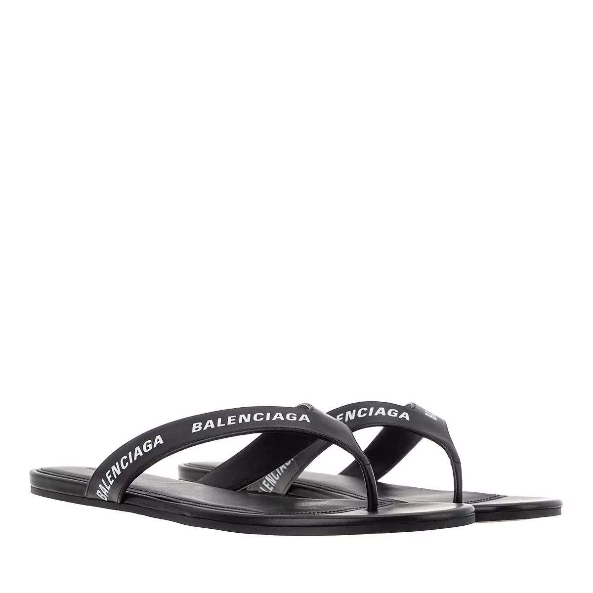 Balenciaga flops store