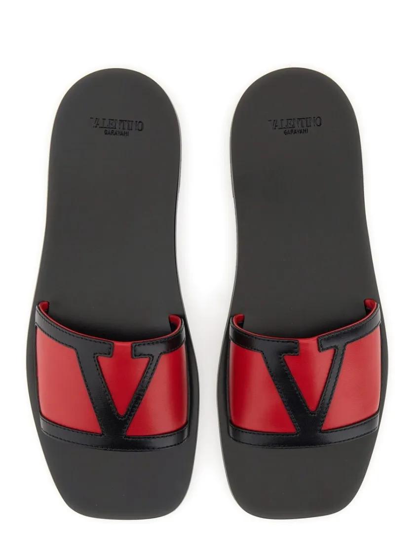 Thumbnail - Valentino Garavani Sandalen - Viva Superstar Slide Sandal In Luxurious Nappa Lea - Gr. 38 (EU) - in Rot - für Damen