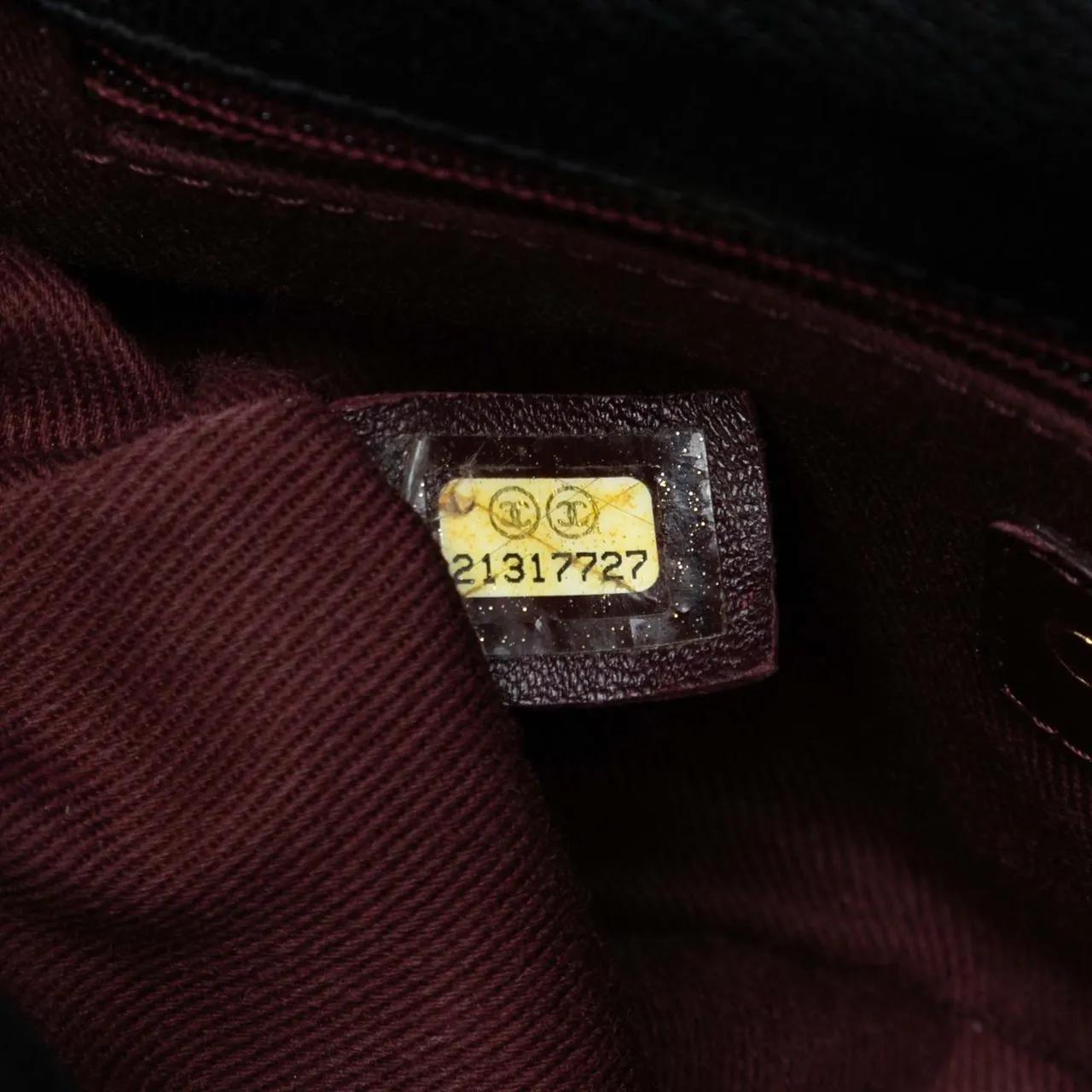 Thumbnail - Chanel Hobo Bags - Paris-Salzburg Small Patent and Goatskin CC Eyelet - Gr. unisize - in Blau - für Damen