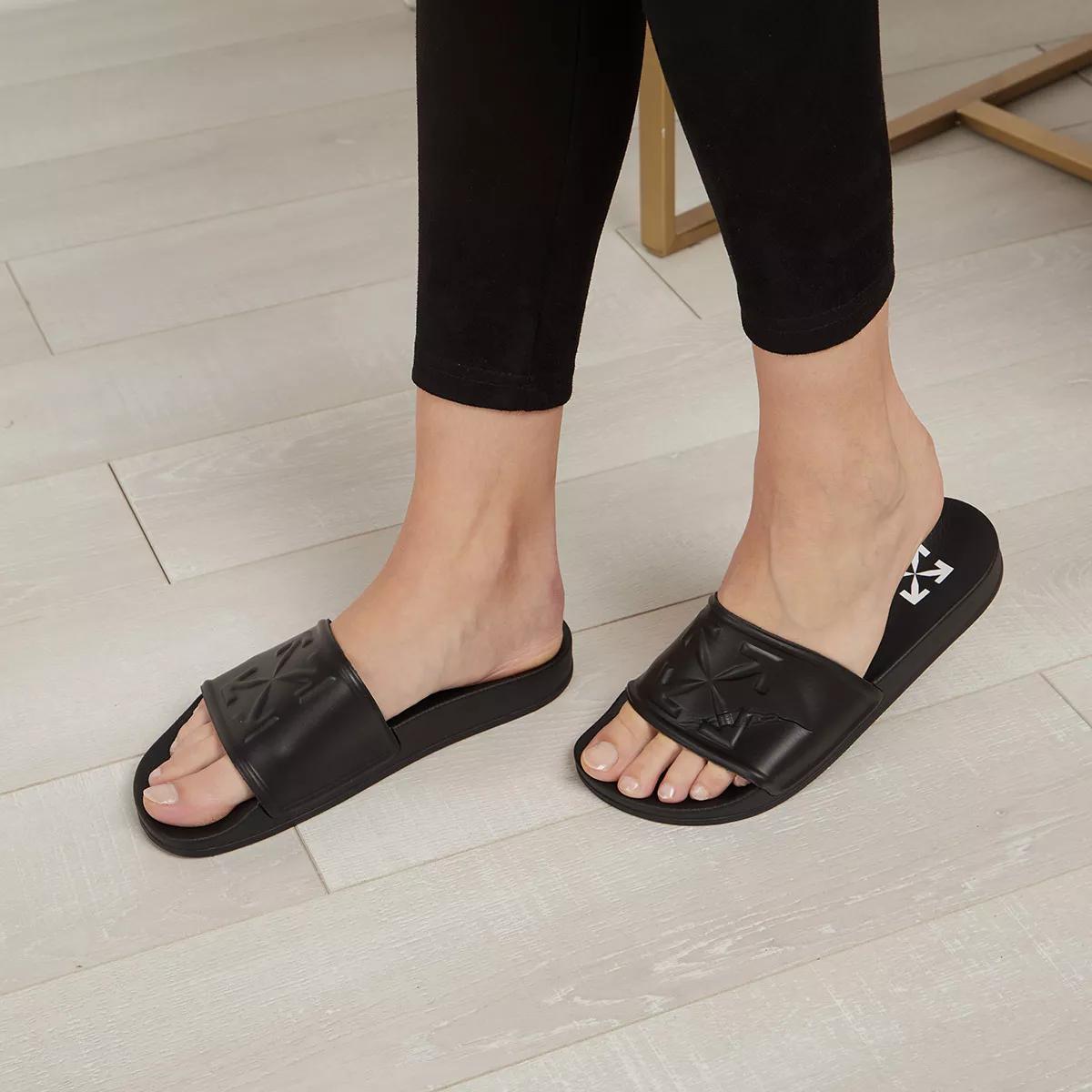 Off-white Women Arrow Pool Sliders In Black