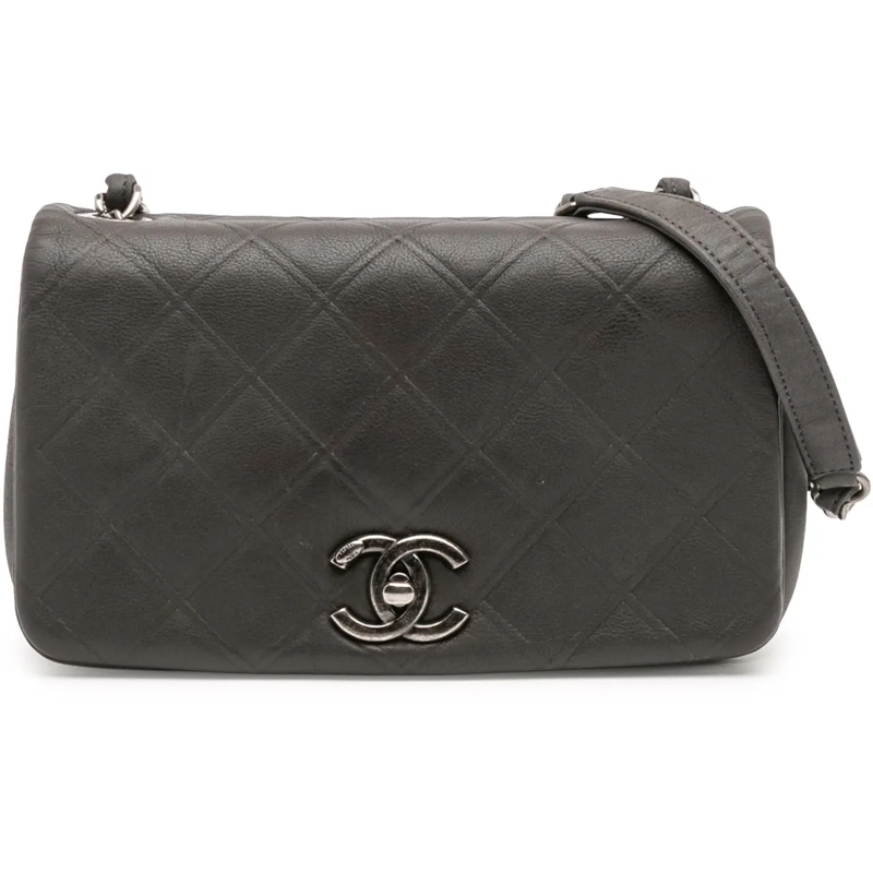 Chanel Sac à bandoulière Small Diamond Embossed Calfskin New Chic Flap grau