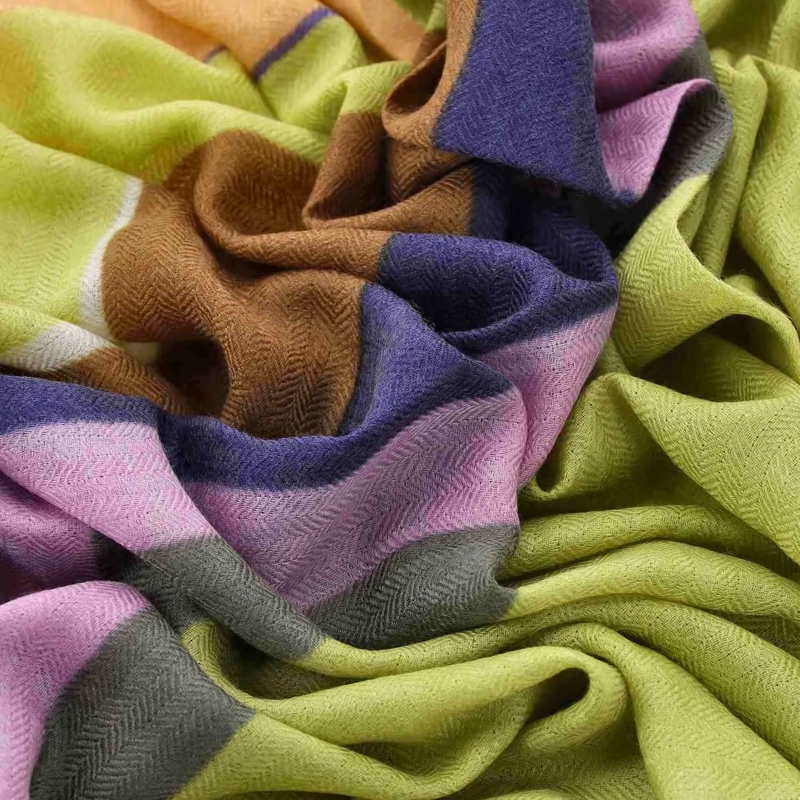 Epice Paris Lichtgewicht Sjaal Gestreifter Schal mehrfarbig(Image 2)