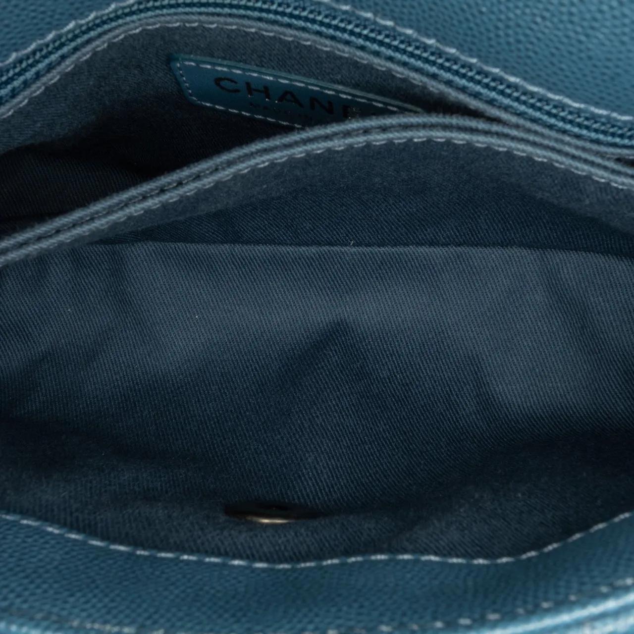 Thumbnail - Chanel Hobo Bags - Mini Quilted Caviar Coco Top Handle Bag - Gr. unisize - in Blau - für Damen