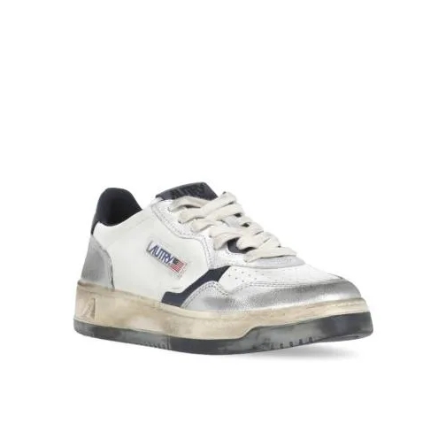 Autry International White Autry Smooth Leather White Low-Top Sneaker