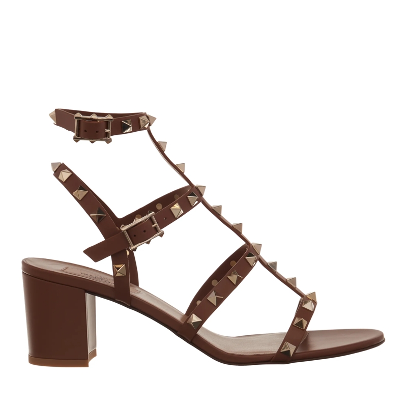 Valentino Garavani Sandaletten mit Absatz Rockstud Sandals Tobacco